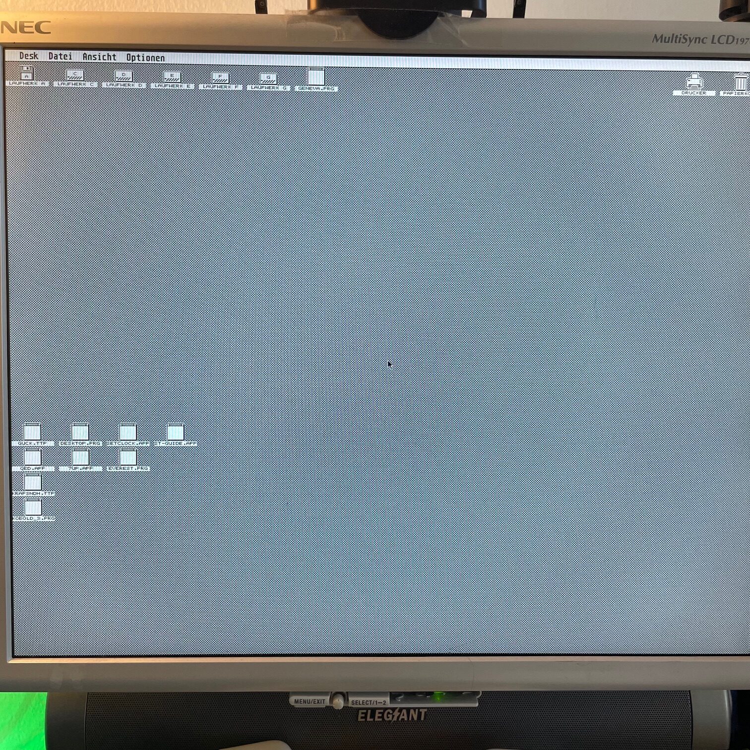 Viking GEM desktop at full resolution